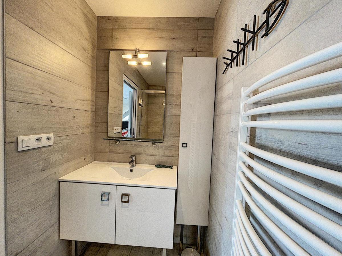Duplex De Standing En Centre-Ville Avec Parking, Proche Port Et Plage - Fr-1-361-377 Granville Exteriör bild