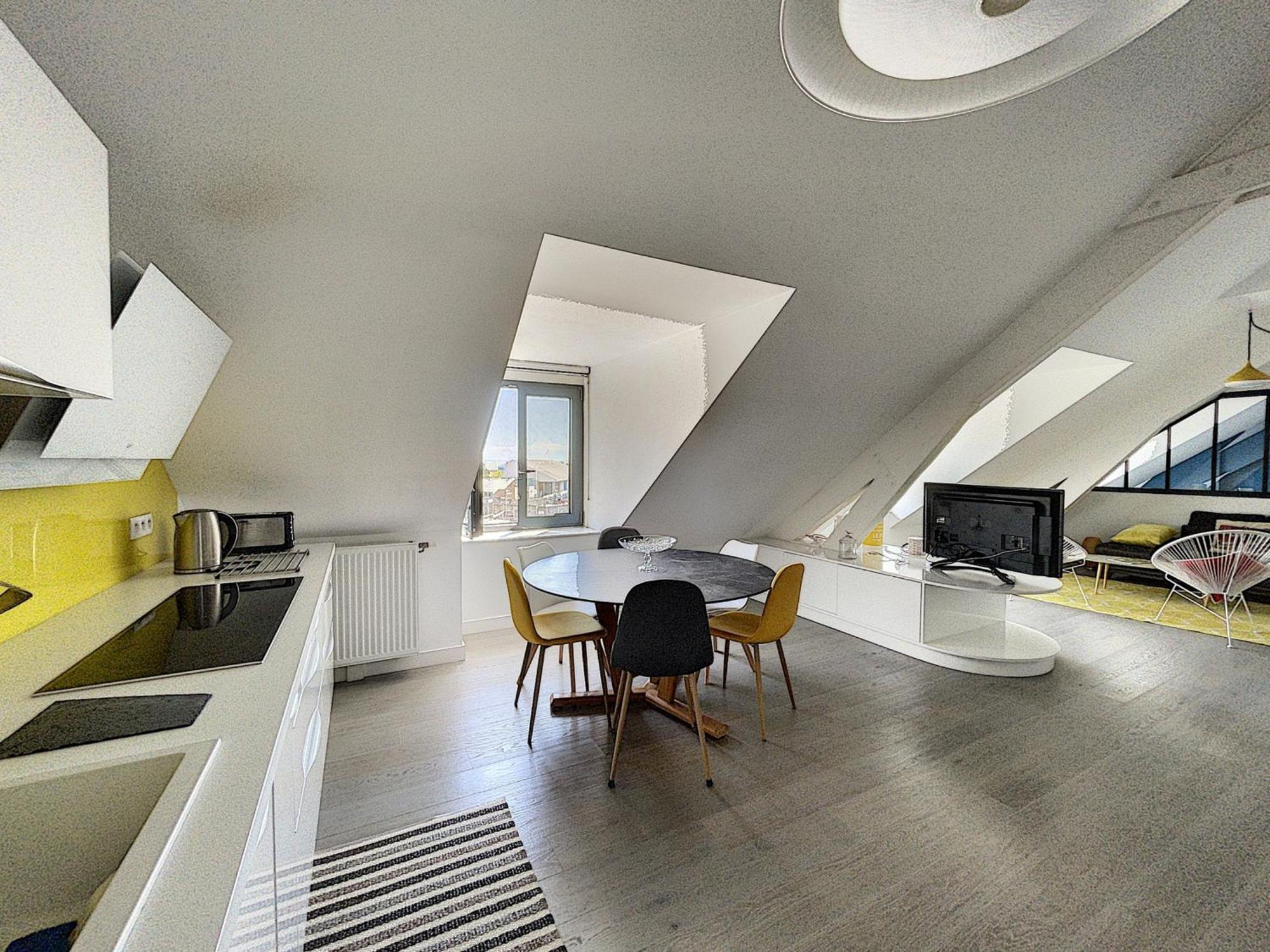 Duplex De Standing En Centre-Ville Avec Parking, Proche Port Et Plage - Fr-1-361-377 Granville Exteriör bild